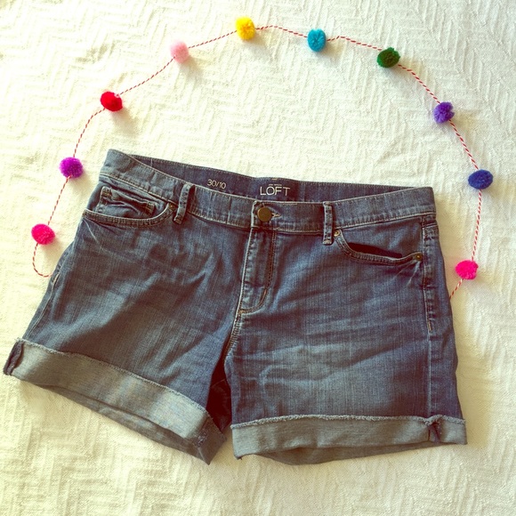 Ann Taylor Loft Denim Shorts - Picture 1 of 3